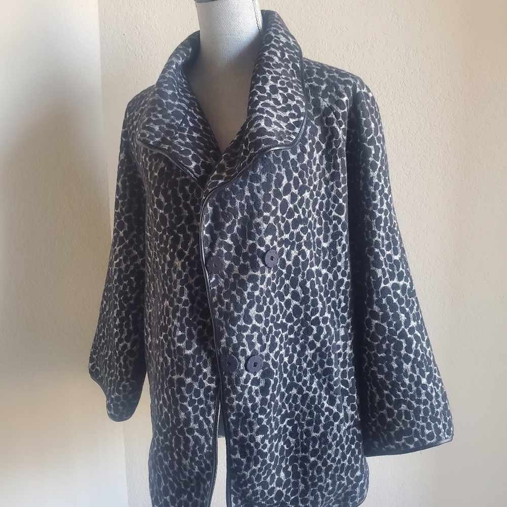 Chico's coat - Picture 2 of 8